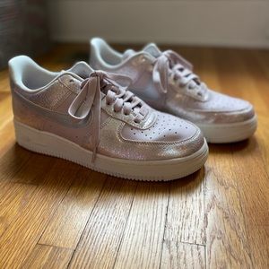 Nike Air Force 1 Premium - worn once!